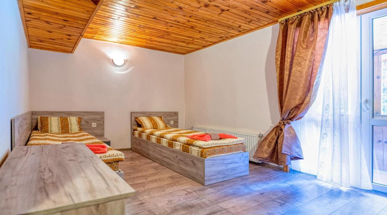 Крушун - Единствена На Метри От Водопадите, Krushun - The Only Stay Just Meters From The Waterfalls クルシュナ エクステリア 写真
